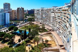 Lais Puzzle - Hochhäuser von San Juan de Alicante - 2.000 Teile