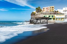 Lais Puzzle - Schwarzer Lavasandstrand in Puerto Naos, La Palma - 2.000 Teile