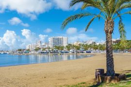 Lais Puzzle - Landschaft mit Sant Antoni de Portmany strand, Ibiza-Inseln, Spanien - 2.000 Teile