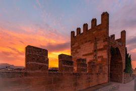 Lais Puzzle - Alcudia Altstadt nachts, Mallorca, Spanien - 2.000 Teile