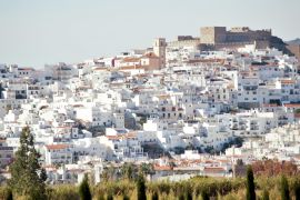 Lais Puzzle - Salobreña, weißes Dorf von Granada, Andalusien, Spanien - 2.000 Teile