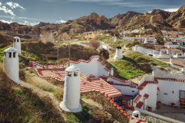Lais Puzzle - Guadix Höhlen Häuser, Provinz Granada, Andalusien - 2.000 Teile