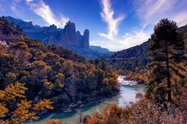 Lais Puzzle - Mallos de Riglos Felsen, Huesca Provinz, Aragon, Spanien - 2.000 Teile