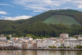 Lais Puzzle - Viveiro, Galicien, Spanien - 2.000 Teile