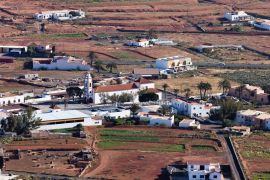 Lais Puzzle - Panoramasicht auf das Dorf Tetir, Kanarische Inseln, Spanien - 2.000 Teile