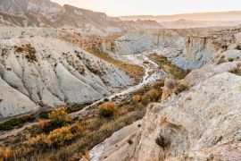 Lais Puzzle - Große Aussicht auf die Wüste von Tabernas ist eine der halbtrockenen Wüsten Spaniens - 2.000 Teile