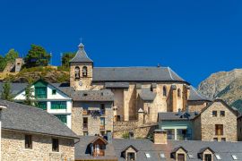 Lais Puzzle - Sallent de Gállego, Feriendorf in den Pyrenäen, Region Aragón, Spanien - 2.000 Teile