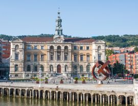 Lais Puzzle - Ayuntamiento de Bilbao de Ernesto Erkoreka Plaza Bilbao, Bizkaia, Baskenland, Spanien - 1.000 Teile