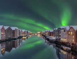 Lais Puzzle - Lagerhäuser Trondheim Norwegen Nordlicht - 1.000 Teile