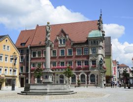 Lais Puzzle - Marienplatz mit Rathaus, Mindelheim - 1.000 Teile