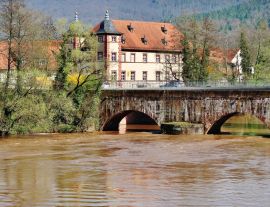 Lais Puzzle - Gemünden am Main, Huttenschloss, Saale - 1.000 Teile