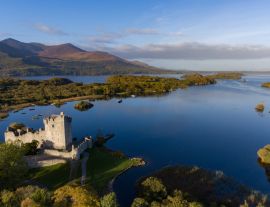 Lais Puzzle - Antike Burg im Killarney-Nationalpark am frühen Morgen, Ring of Kerry, Irland - 1.000 Teile