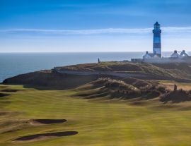Lais Puzzle - Der Leuchtturm mit Blick auf den alten Head of Kinsale Golfplatz in der Grafschaft Cork, Irland - 1.000 Teile