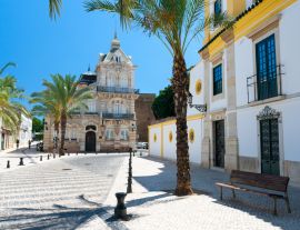 Lais Puzzle - Typische Straße in Faro, Portugal - 1.000 Teile