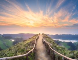 Lais Puzzle - Berglandschaft Insel Ponta Delgada, Azoren, Portugal - 1.000 Teile