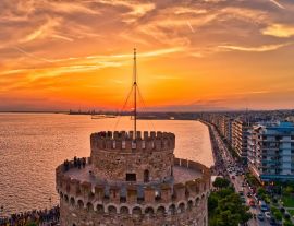 Lais Puzzle - Luftaufnahme des berühmten Weißen Turms von Thessaloniki bei Sonnenuntergang, Griechenland. - 1.000 Teile