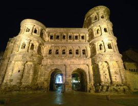 Lais Puzzle - Ansicht der Porta Nigra, Trier, Deutschland. - 1.000 Teile