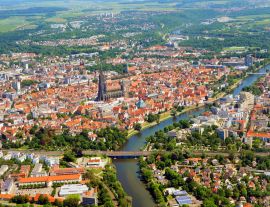 Lais Puzzle - Luftaufnahme des Ulmer Münsters, Baden Württemberg, Deutschland - 1.000 Teile