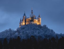 Lais Puzzle - Ansicht der Burg Hohenzollern im Winter, Land Banden, Württemberg, Deutschland - 1.000 Teile