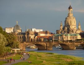 Lais Puzzle - Ansicht von Dresden, Elbwiesen-Frauenkirche, Deutschland. - 1.000 Teile