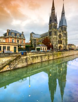 Lais Puzzle - Hauptplatz von Chalons en Champagne, Frankreich - 1.000 Teile