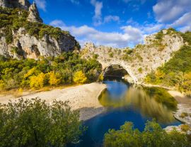 Lais Puzzle - Natürlicher Bogen über den Fluss am Pont d'Arc in Ardeche, Frankreich - 1.000 Teile