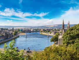 Lais Puzzle - Stadtbild von Inverness, Schottland - 1.000 Teile