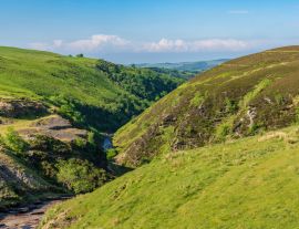 Lais Puzzle - Walisische Landschaft in der Nähe des Aled Isaf Reservoirs mit dem fast ausgetrockneten Afon Aled, Conwy, Wales - 1.000 Teile
