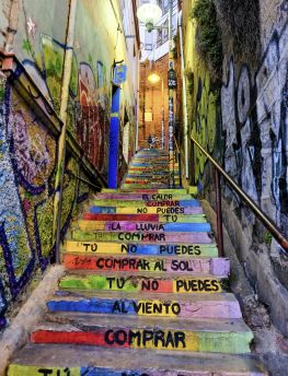 Lais Puzzle - Bunte Treppen in Valparaiso, Chile - 1.000 Teile