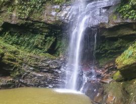 Lais Puzzle - Ahuashiyacu Wasserfall, touristischer Ort im Wald von Tarapoto, Peru - 1.000 Teile