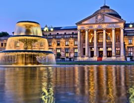 Lais Puzzle - Wiesbaden, Kurhaus, am Abend - 1.000 Teile