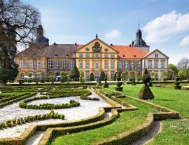 Lais Puzzle - Schloss Hundisburg bei Magdeburg, Deutschland - 1.000 Teile