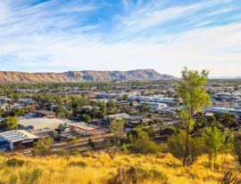 Lais Puzzle - Die Stadt Alice Springs inmitten der Wüste, Australien - 1.000 Teile