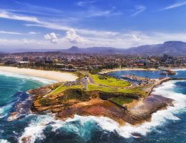 Lais Puzzle - Wollong Head vom Meer aus, Australien - 1.000 Teile