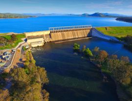 Lais Puzzle - Luftaufnahme des Hume-Wehrs am Lake Hume am Beginn des Murray River, Albury, Australien - 1.000 Teile