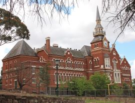 Lais Puzzle - Camp Hill Primary School (erbaut 1878) in Bendigo, Australien - 1.000 Teile
