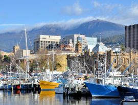 Lais Puzzle - Fischerboot am Kai in Hobart Harbour, Tasmanien, Australien - 1.000 Teile