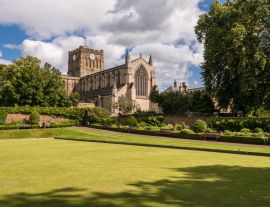 Lais Puzzle - Sonniger Tag bei Hexham Abbey, England - 1.000 Teile