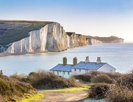 Lais Puzzle - Die Coast Guard Cottages und Seven Sisters Chalk Cliffs, Sussex - 1.000 Teile