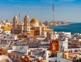 Lais Puzzle - Dächer der Altstadt und die Kathedrale de Santa Cruz am Morgen vom Turm Tavira in Cadiz, Andalusien, Spanien - 1.000 Teile