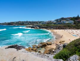 Lais Puzzle - Blick auf den Tamarama-Strand während der Küstenwanderung von Bondi nach Coogee vom Tamarama Point in Sydney, Australien - 1.000 Teile