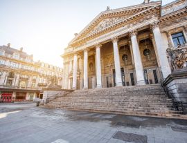 Lais Puzzle - Blick am Morgen auf das Gebäude der Brüsseler Börse im Zentrum der Altstadt von Brüssel, Belgien - 1.000 Teile