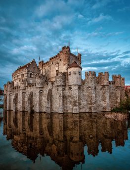 Lais Puzzle - Das Schloss Gravensteen in Gent, Belgien - 1.000 Teile