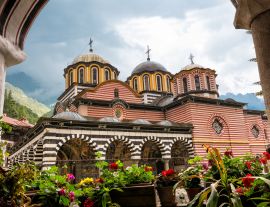 Lais Puzzle - Das Rila-Kloster, eines der wichtigsten touristischen Ziele und UNESCO-Stätte in Bulgarien - 1.000 Teile