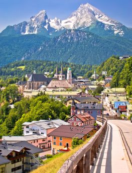 Lais Puzzle - Stadt Berchtesgaden und Blick auf die Alpenlandschaft - 1.000 Teile
