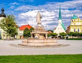 Lais Puzzle - Marienbrunnen und Gnadenkapelle von Altötting, Bayern, Deutschland - 1.000 Teile