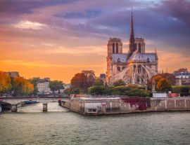 Lais Puzzle - Paris. Stadtbild von Paris, Frankreich mit der Kathedrale Notre Dame bei Sonnenuntergang - 1.000 Teile