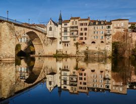 Lais Puzzle - Das Dorf Villeneuve sur Lot in Frankreich - 1.000 Teile