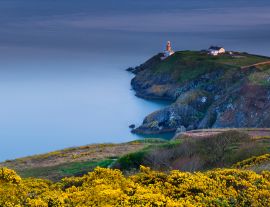 Lais Puzzle - Der Baily-Leuchtturm, Howth, Grafschaft Dublin, Baily-Leuchtturm auf den Klippen von Howth, Blick auf den Baily-Leuchtturm von den Klippen aus - 1.000 Teile