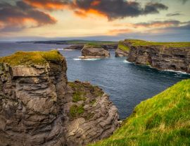 Lais Puzzle - Felsige Klippen in Kilkee bei Sonnenuntergang, Grafschaft Clare. Irland - 1.000 Teile